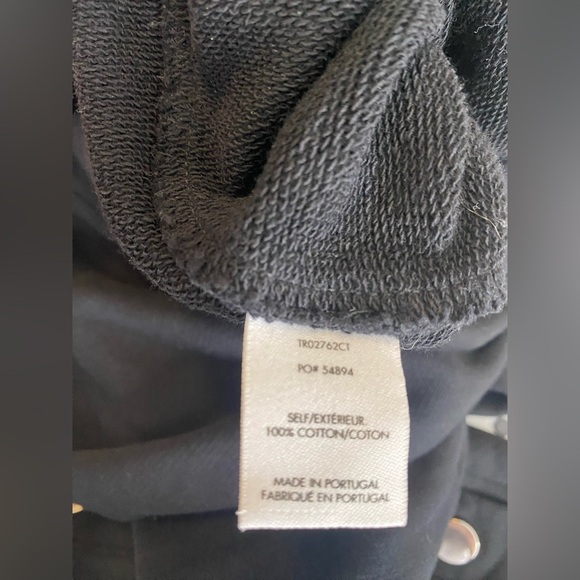 10 Crosby Derek Lam Black Asymmetrical Sweatshirt with Silver Snaps - Picture 8 of 8